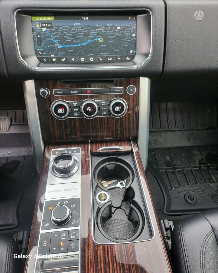 Land Rover Range Rover, 3.0 l., off-road / crossover