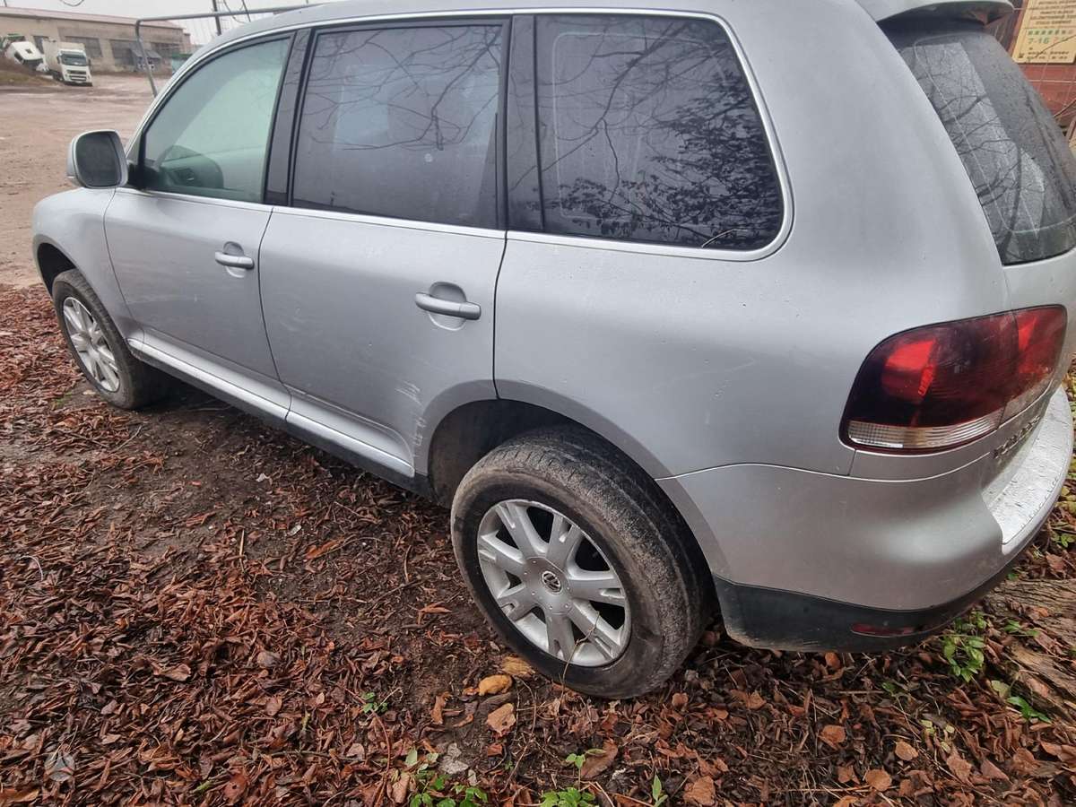 Volkswagen Touareg по частям