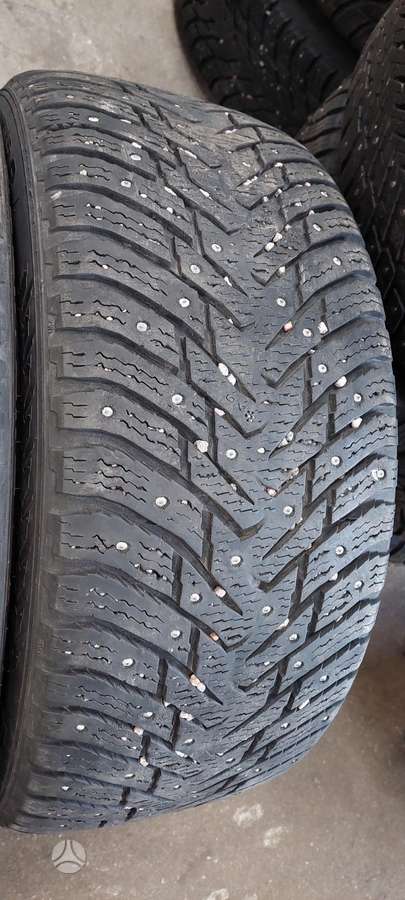 Nokian, žieminės 245/45 R18
