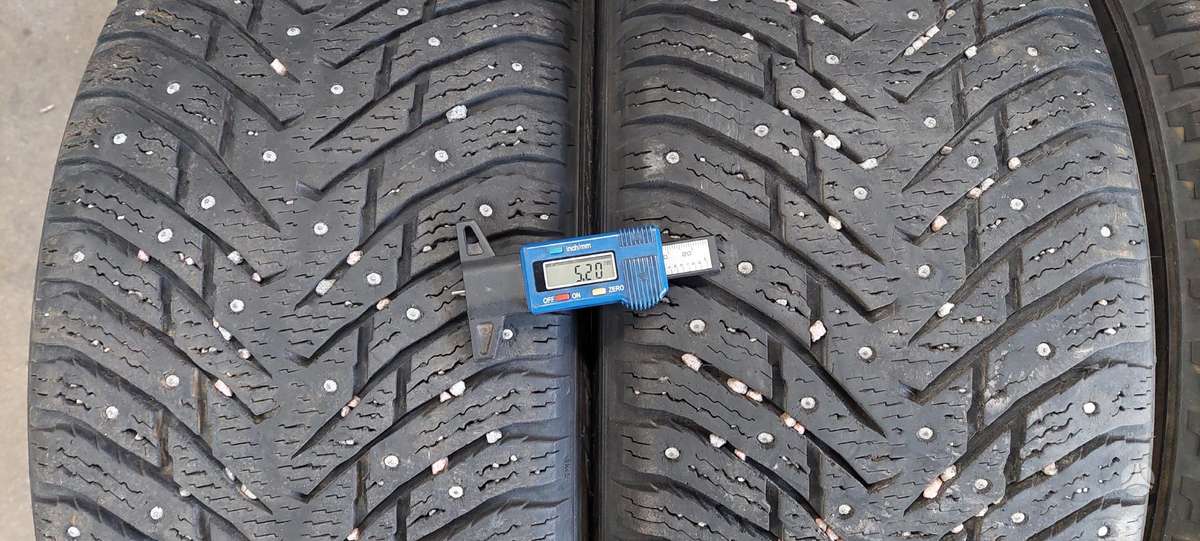Nokian, зимние 245/45 R18