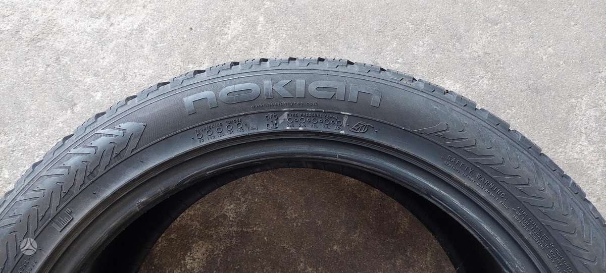 Nokian, žieminės 245/45 R18