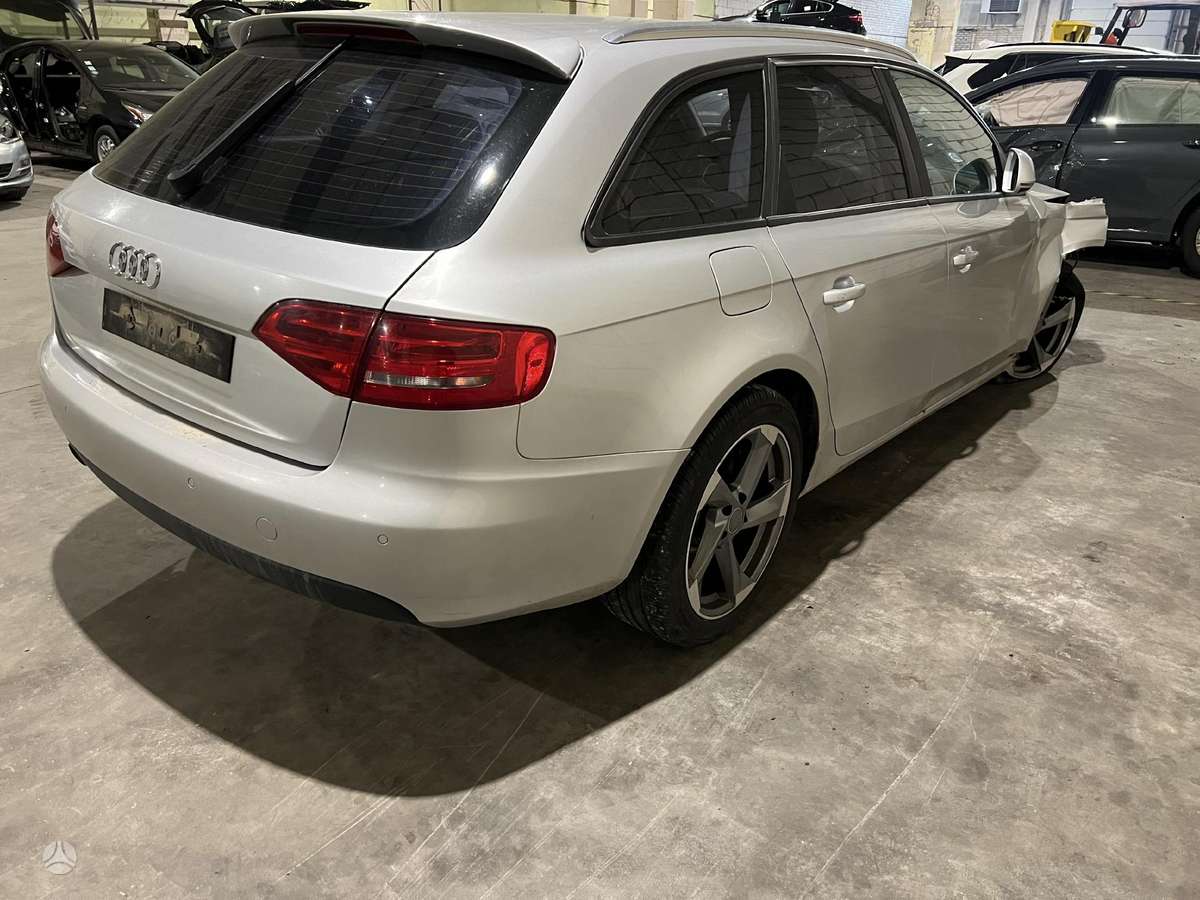 Audi A4, caga, по частям