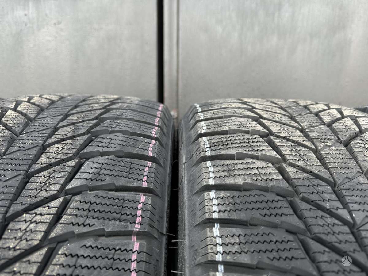 Triangle SnowLink PL01 100R, зимние 245/45 R18