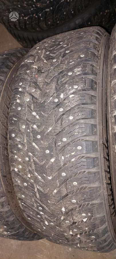 Nokian, žieminės 215/65 R16