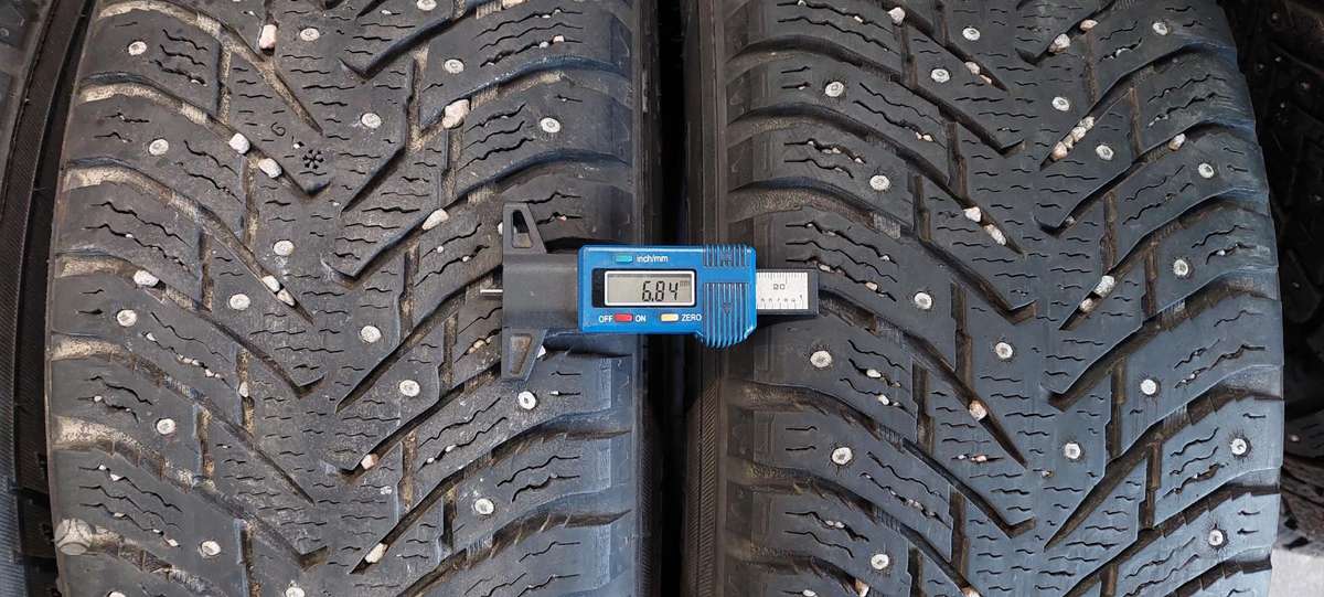 Nokian, winter 215/65 R16