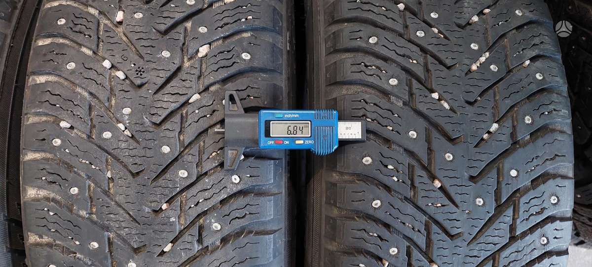 Nokian, зимние 215/65 R16