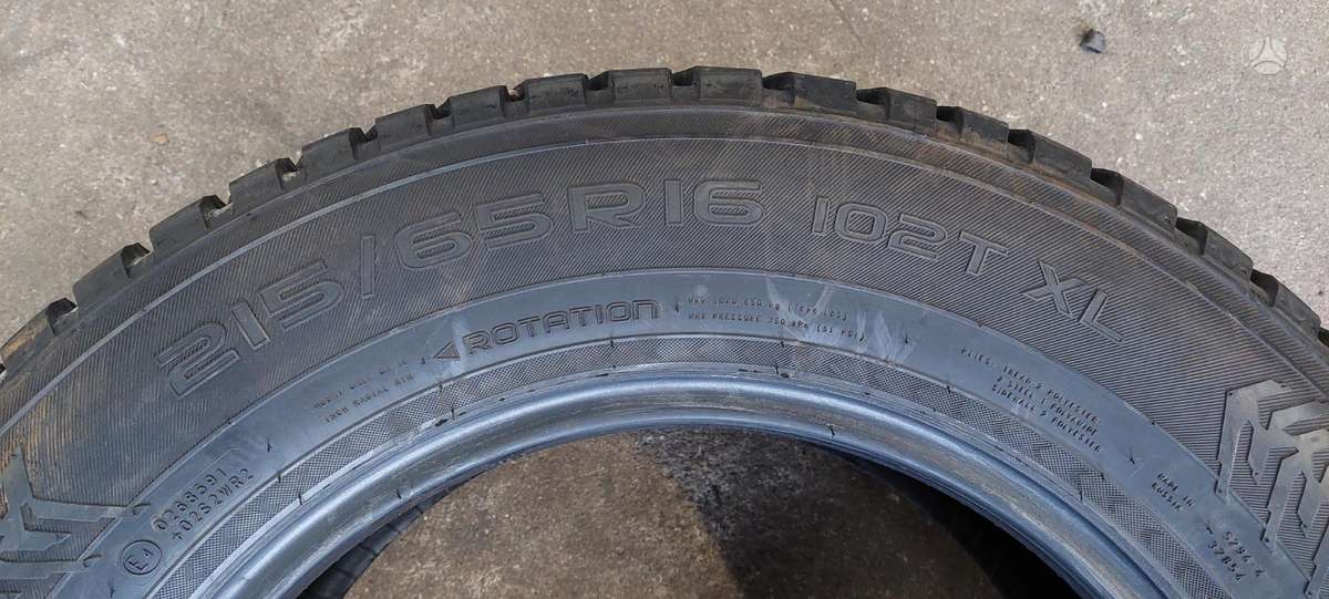 Nokian, žieminės 215/65 R16