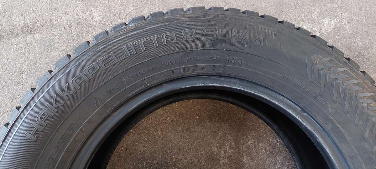 Nokian, žieminės 215/65 R16
