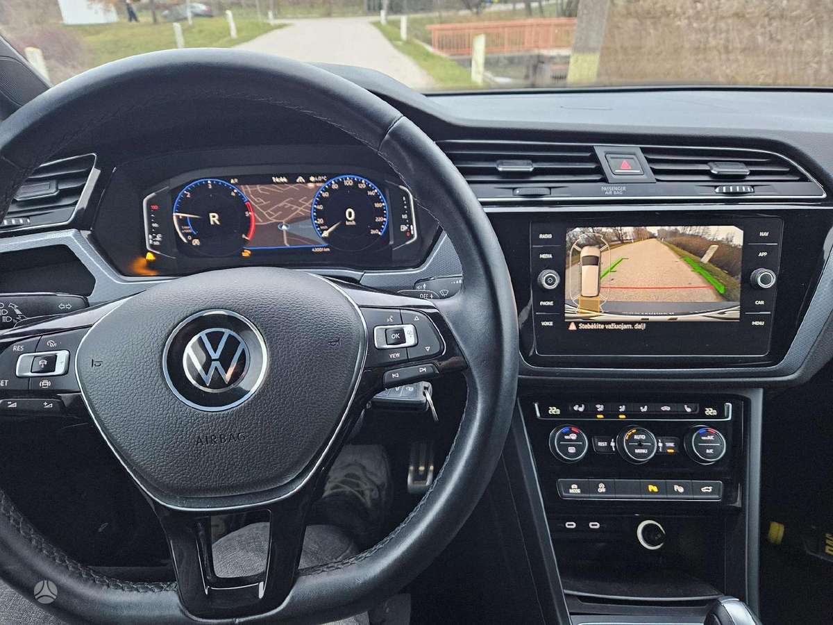 Volkswagen Touran, 2.0 l., Минивэн