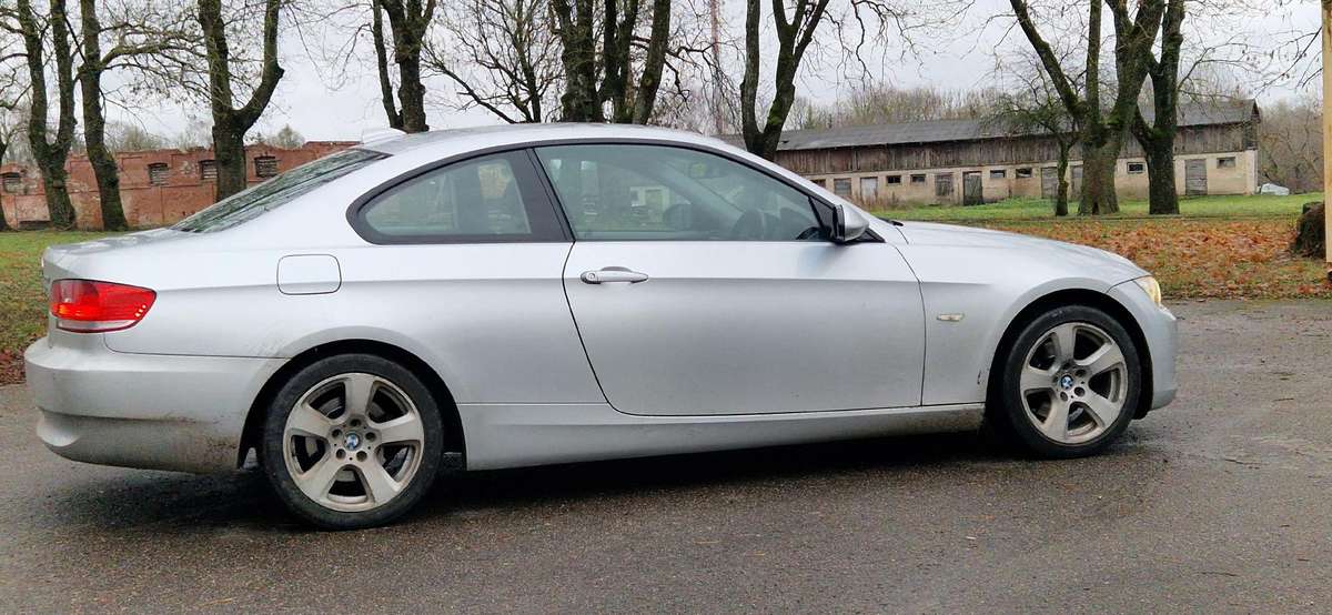 BMW 320, 2.0 l., Купе (coupe)