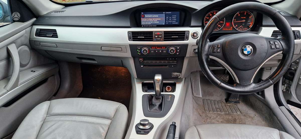 BMW 320, 2.0 l., Купе (coupe)