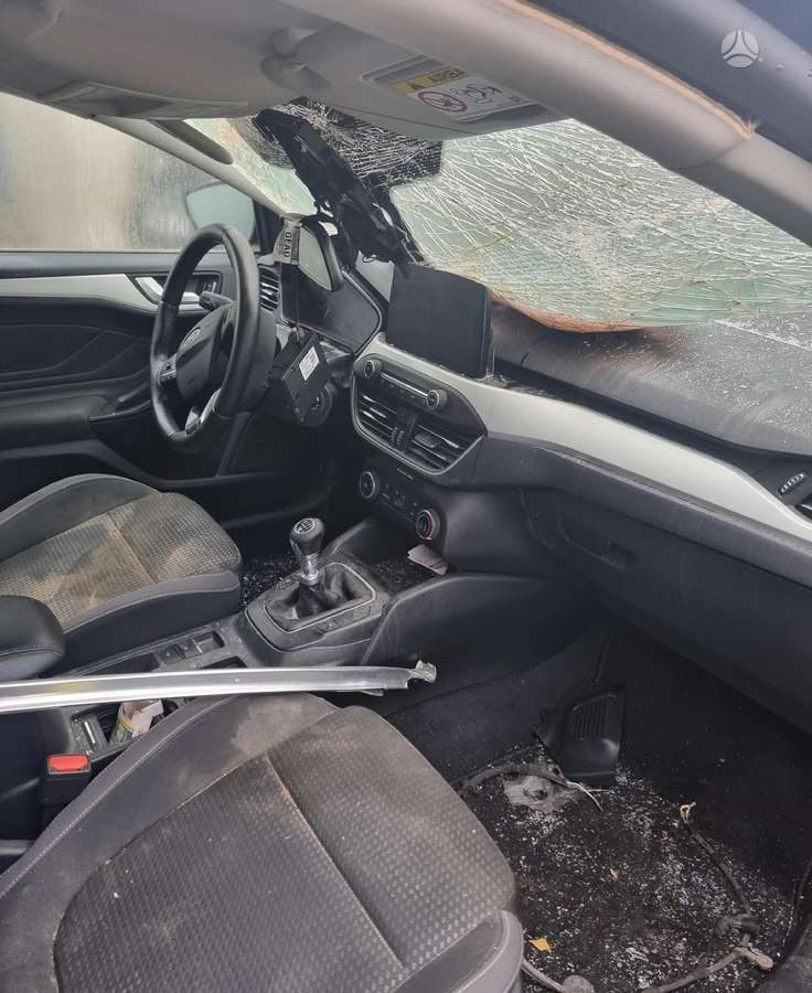 Ford Focus по частям
