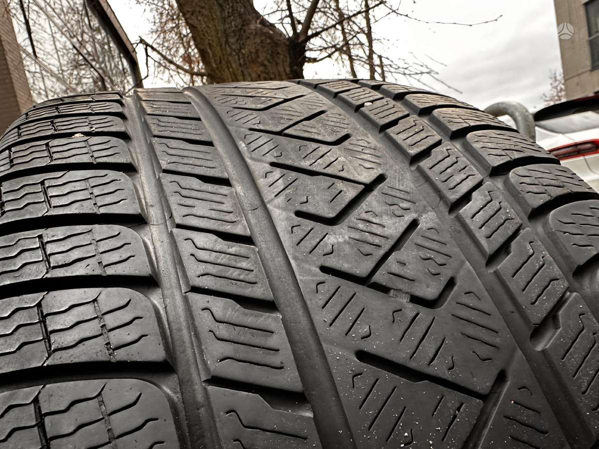 Pirelli, зимние 305/35 R21