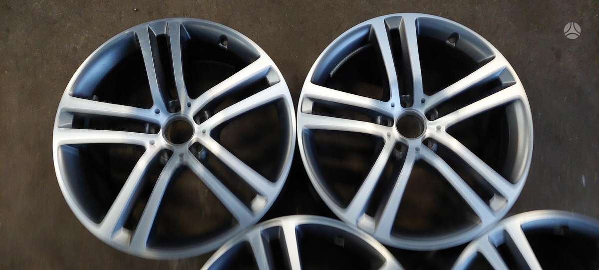 Mercedes-Benz, light alloy, R20