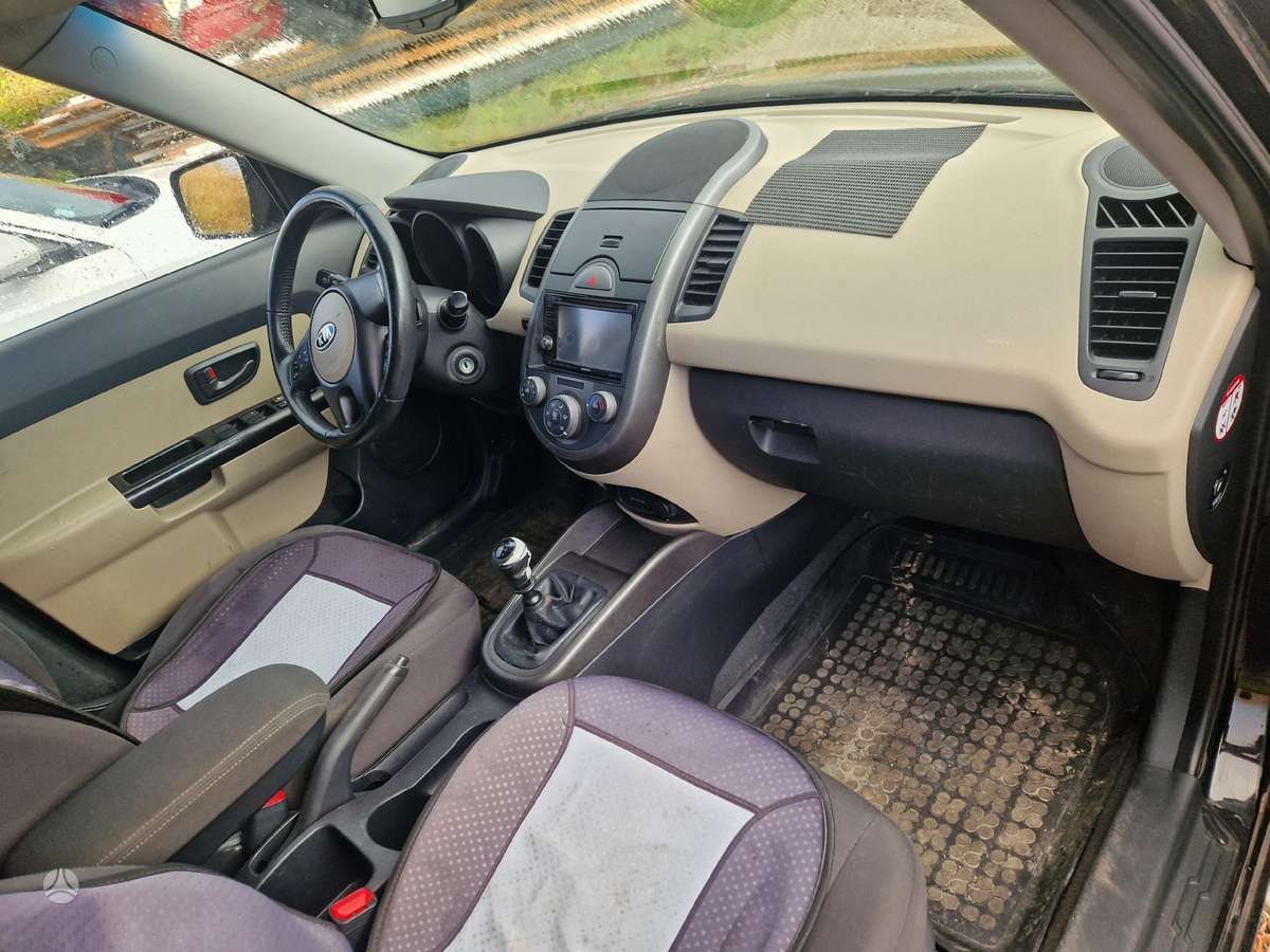 Kia Soul dalimis