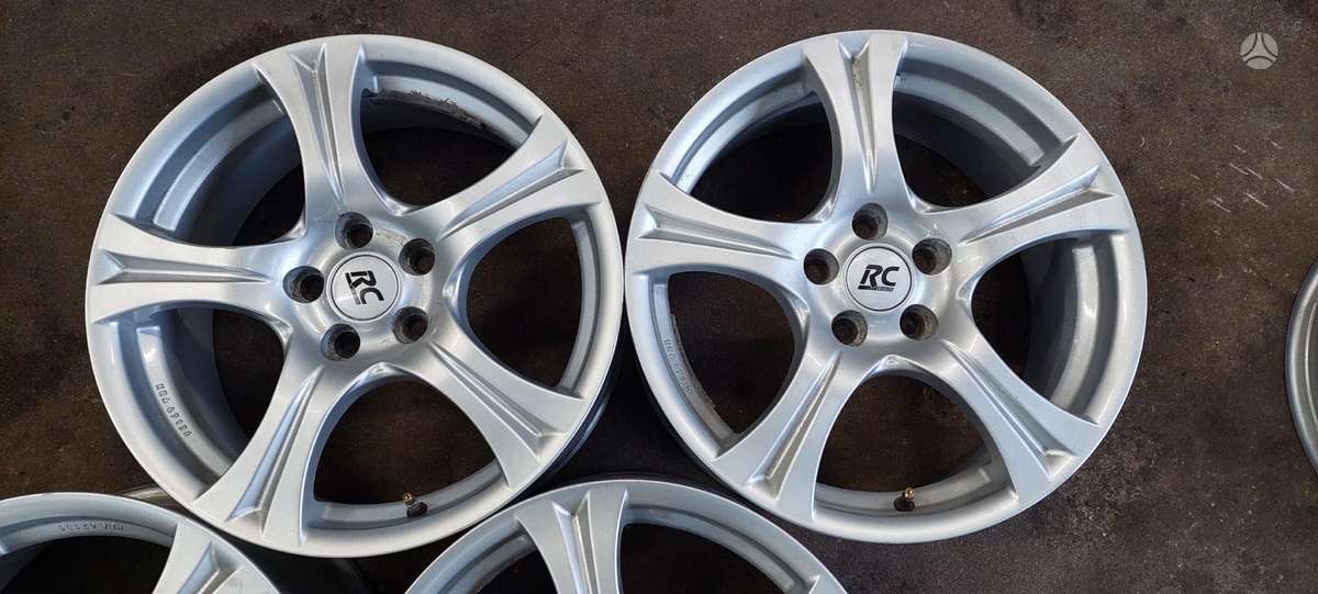 RC Design, lengvojo lydinio, R17