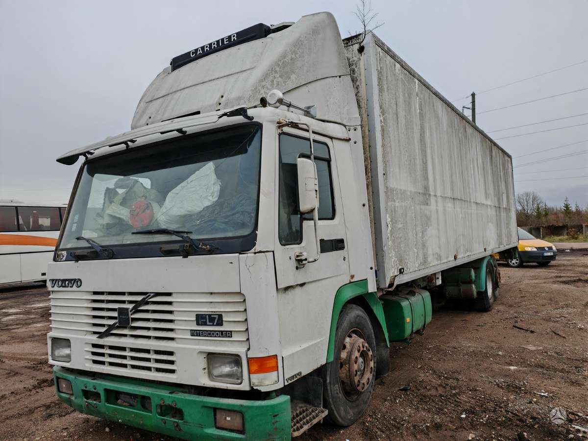 Volvo FL7, kravas automašīnas