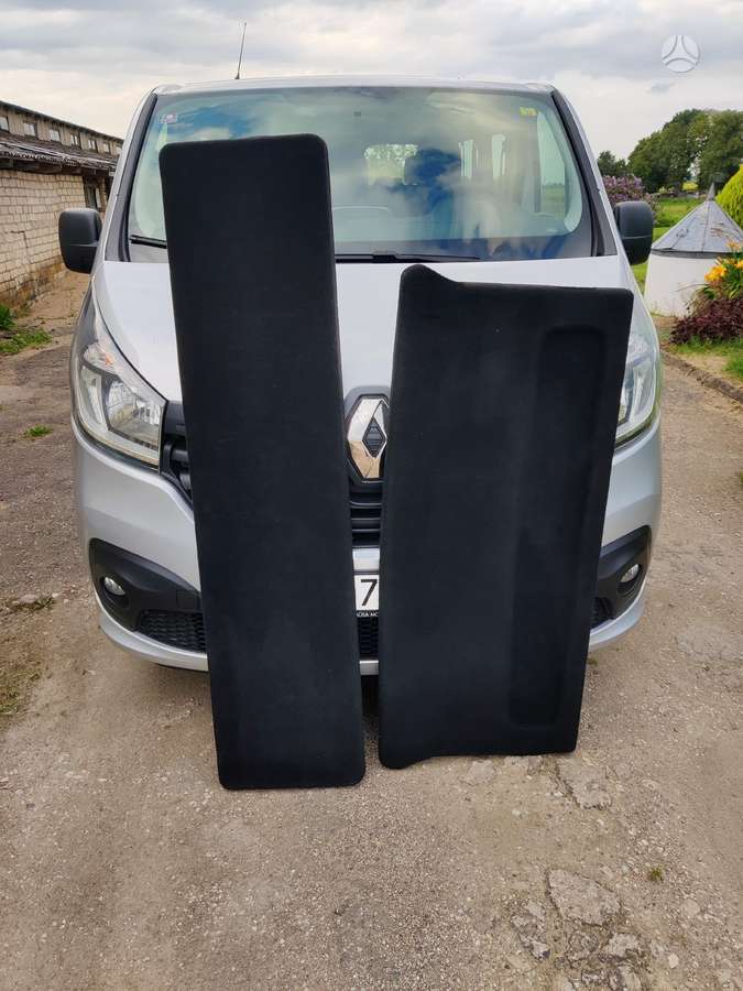 Renault Trafic salono detalės