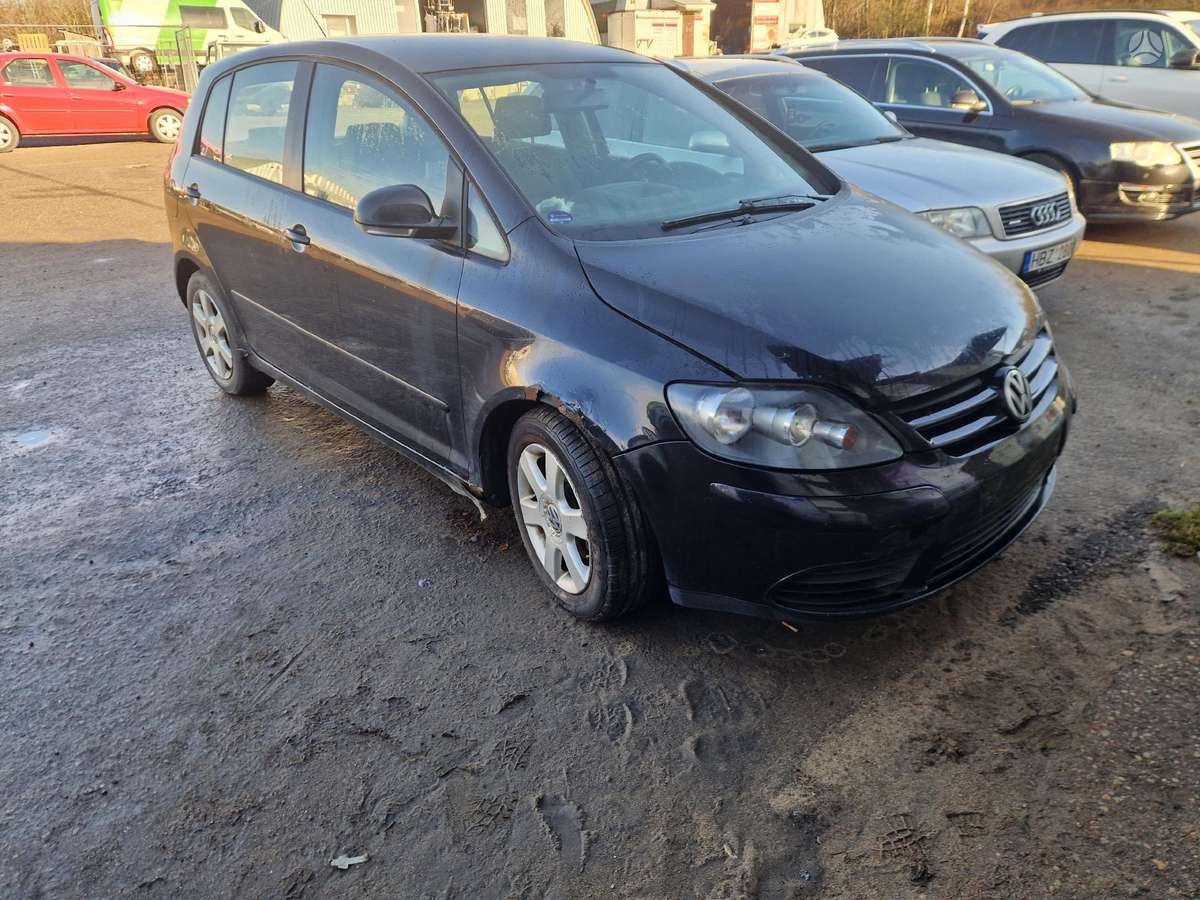 Volkswagen Golf Plus Minsko pl 33a 5 angaras