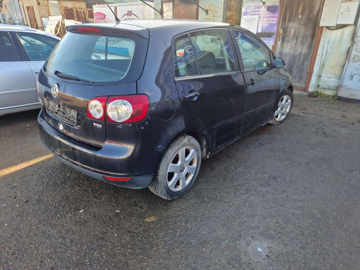 Volkswagen Golf Plus Minsko pl 33a 5 angaras