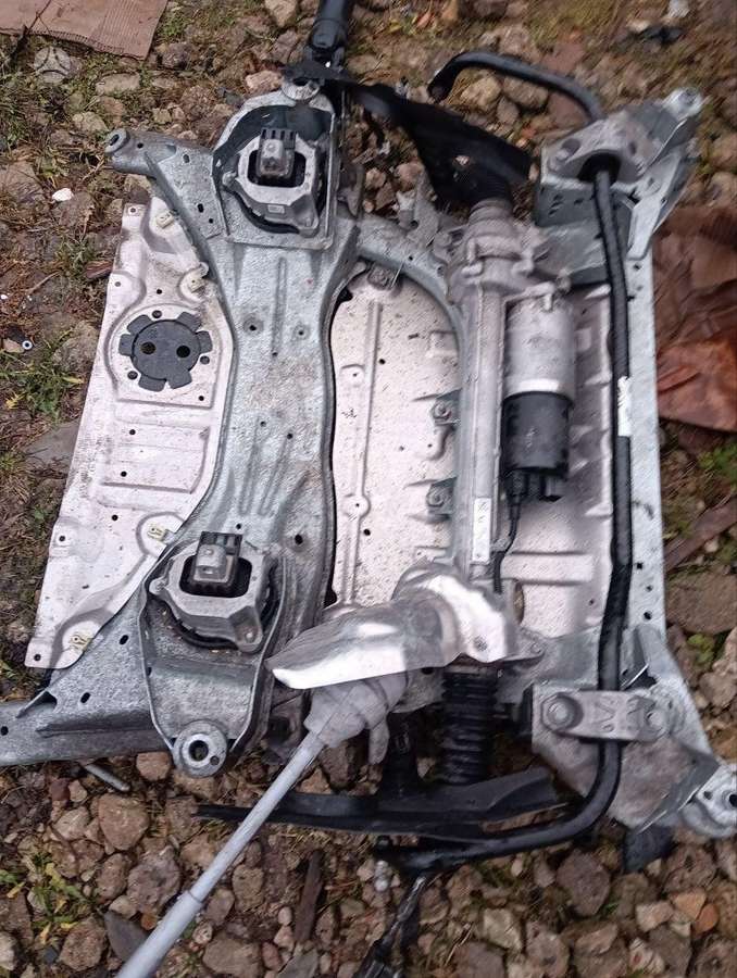 BMW M440 chassis parts