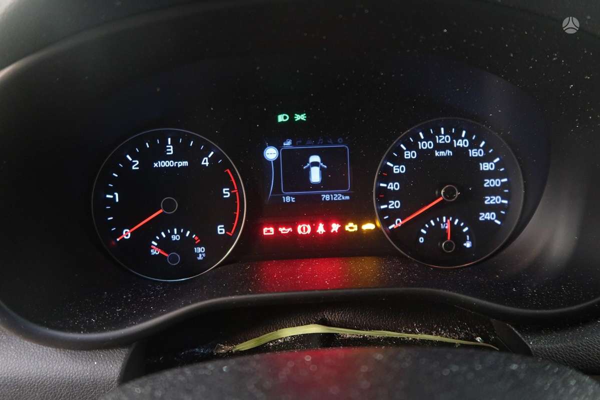 Kia Sportage dalimis