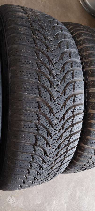 Kumho, зимние 225/60 R16