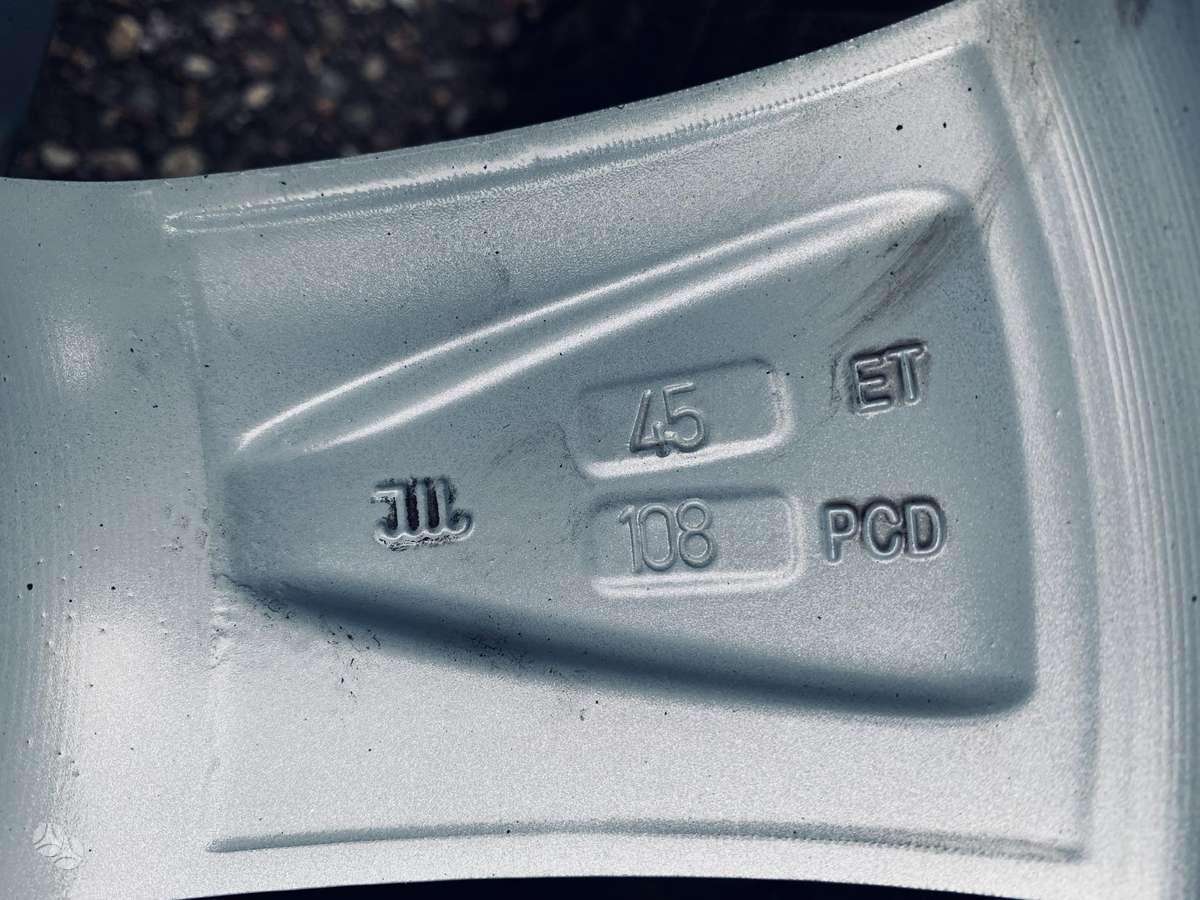 Dezent VOLVO; FORD M+S KOMPL., light alloy, R17