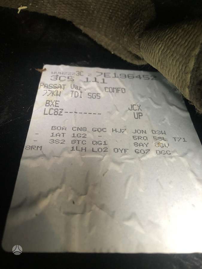 Volkswagen Passat for parts