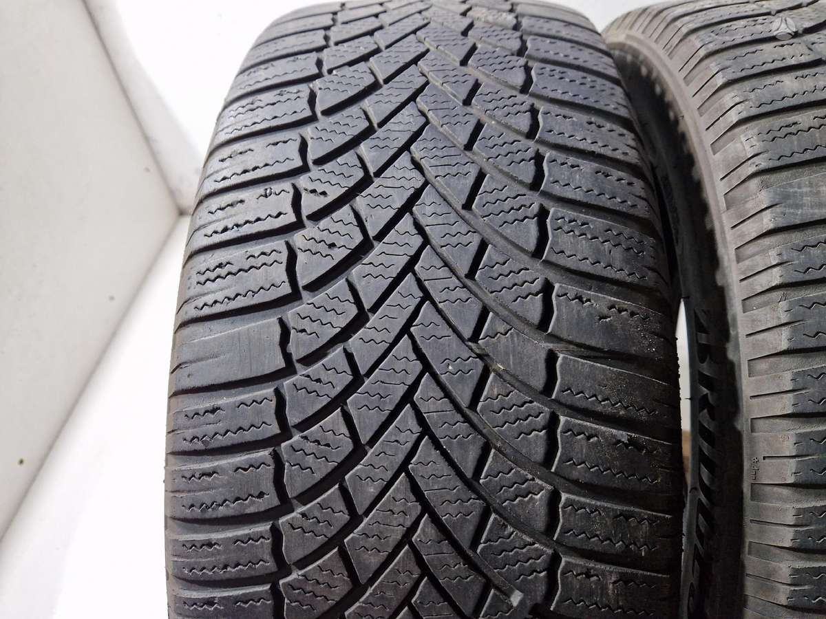 Bridgestone 2020m, winter 235/50 R19