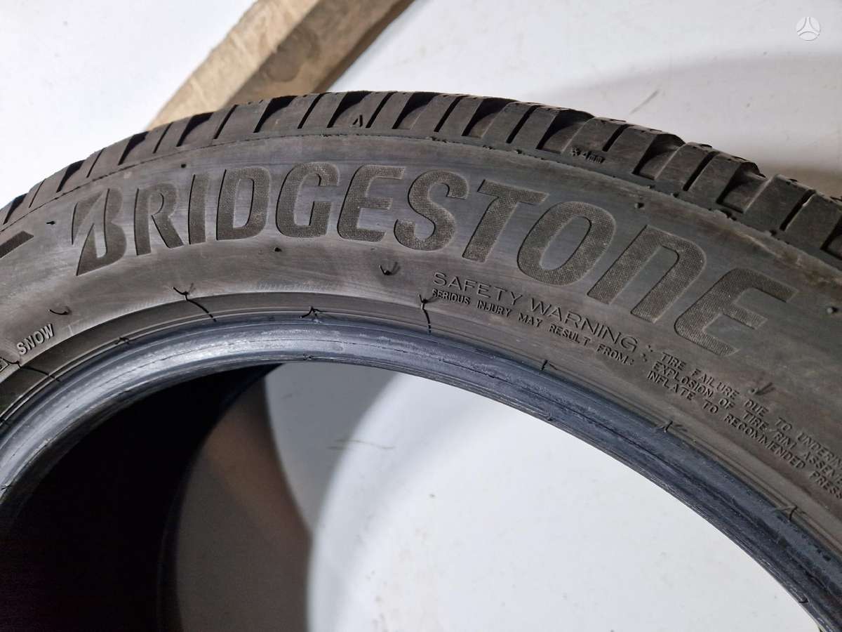 Bridgestone 2020m, winter 235/50 R19