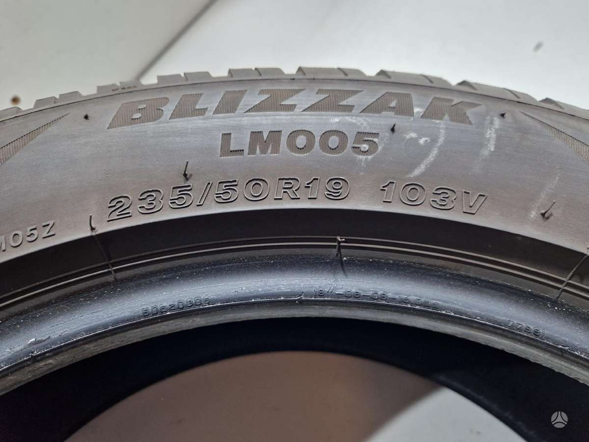 Bridgestone 2020m, winter 235/50 R19