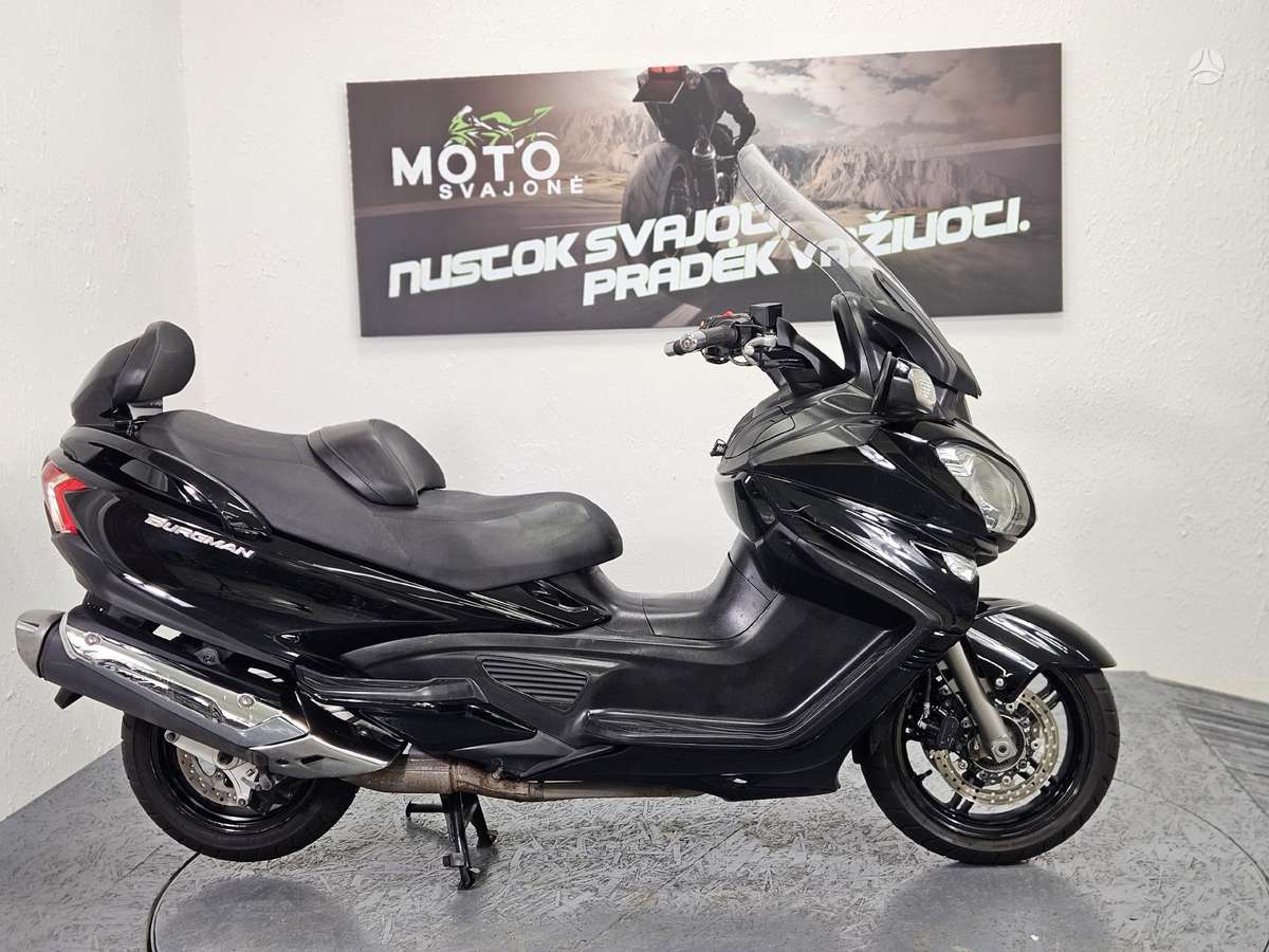 Suzuki Burgman 650cc, scooters / mopeds