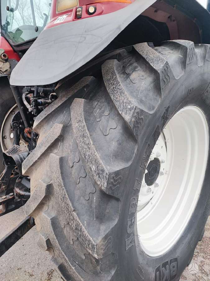 Case-IH MXM 155, tractors