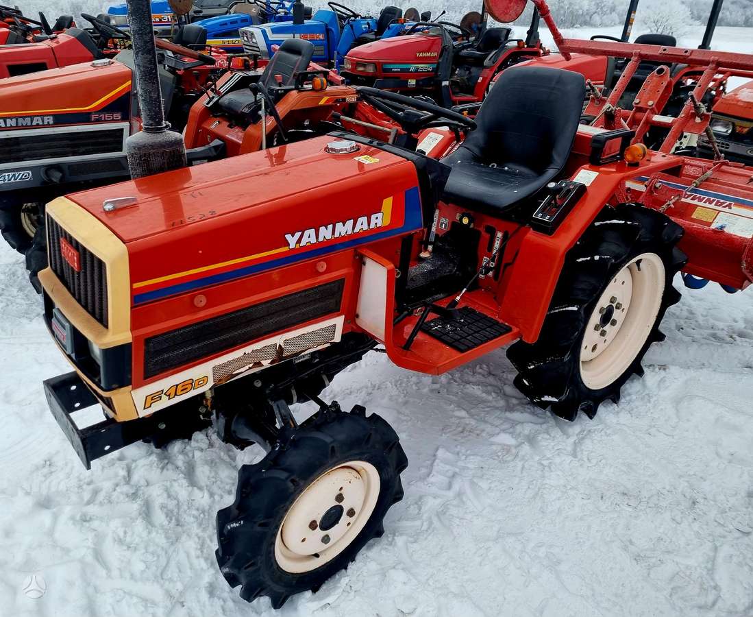 Mitsubishi 1601, tractors