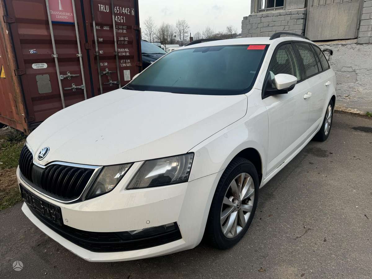 Skoda Octavia rezerves daļās. Dalimis