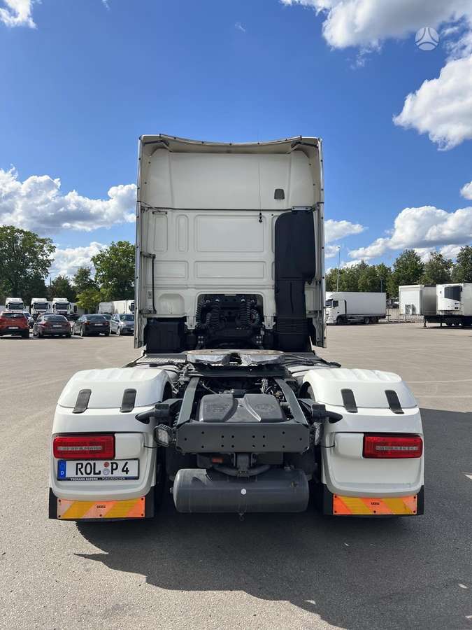 DAF XF 530, 2 спальных места