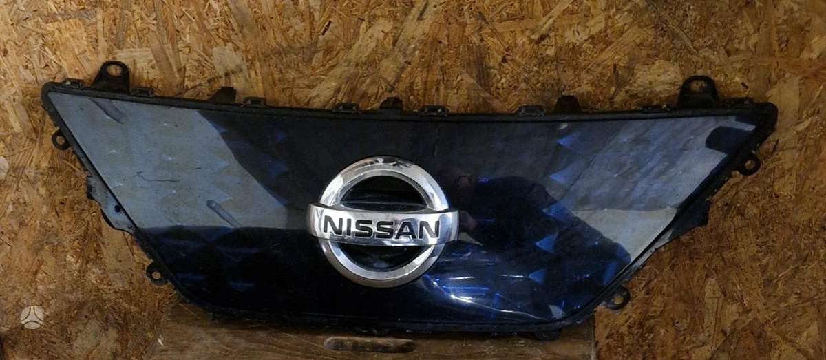 Nissan Leaf детали кузова