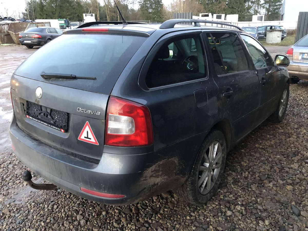 Skoda Octavia rezerves daļās