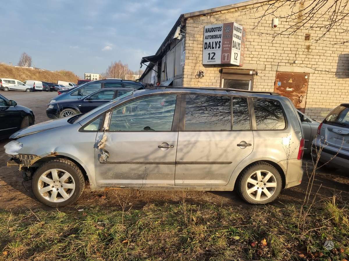 Volkswagen Touran