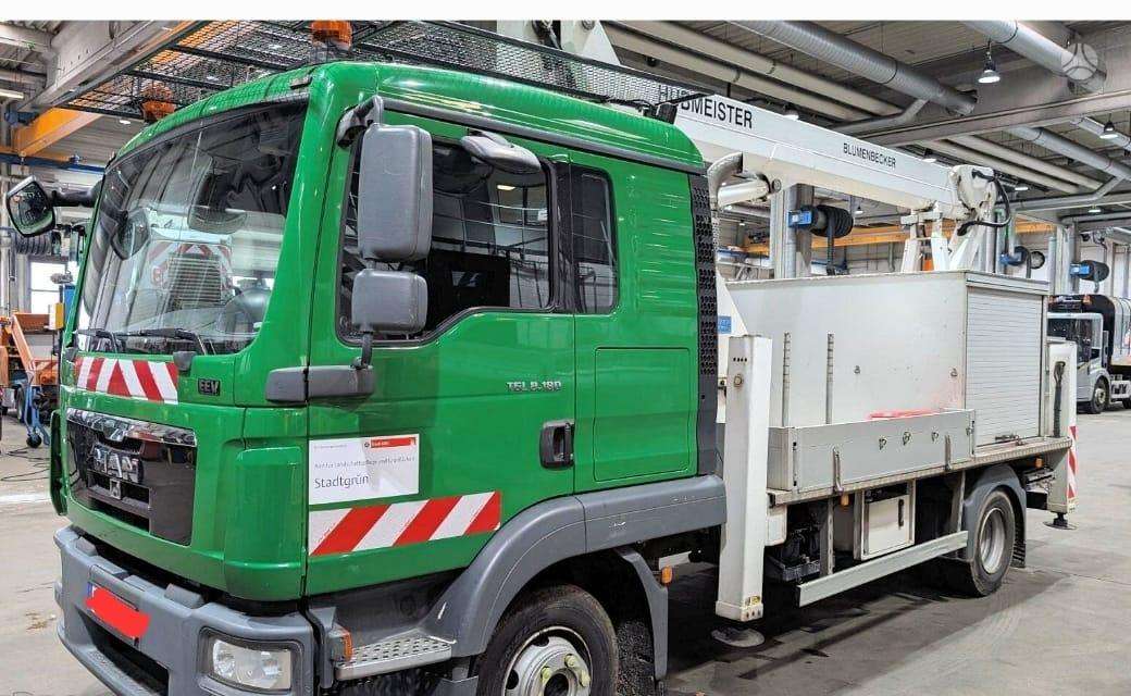 MAN TGL, boom lift