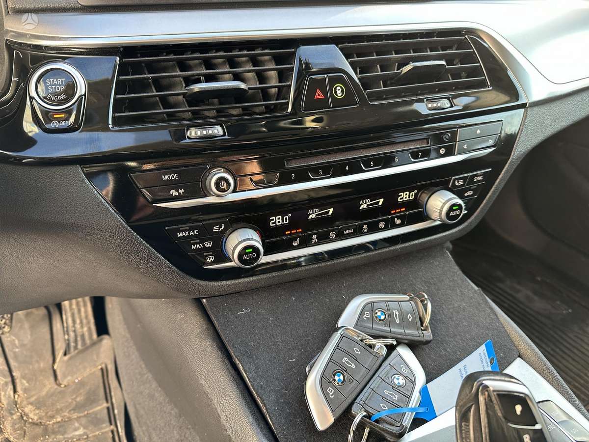 BMW 530 body parts