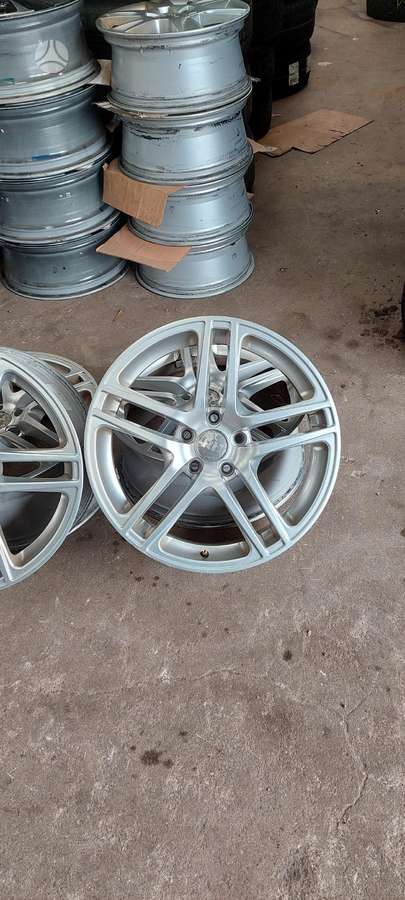 RH Evoliution, lengvojo lydinio, R18