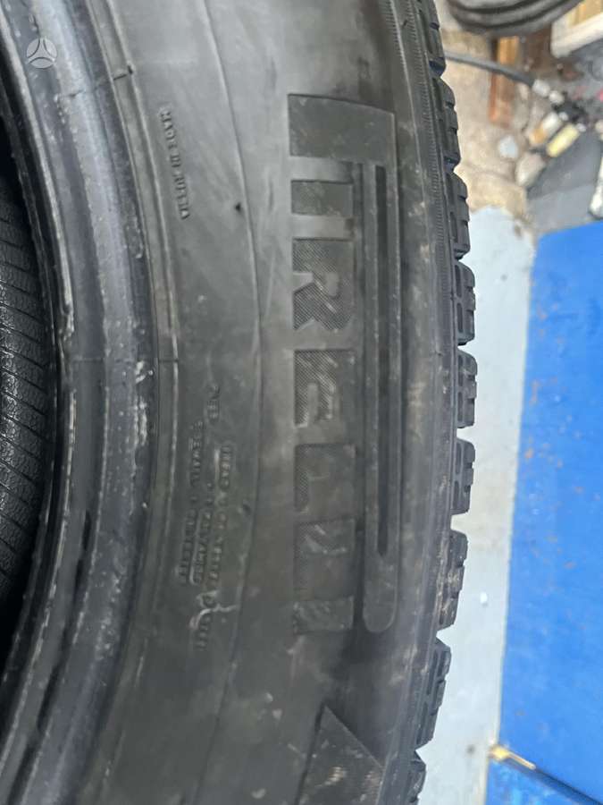 Pirelli Ice zero, зимние 255/55 R19