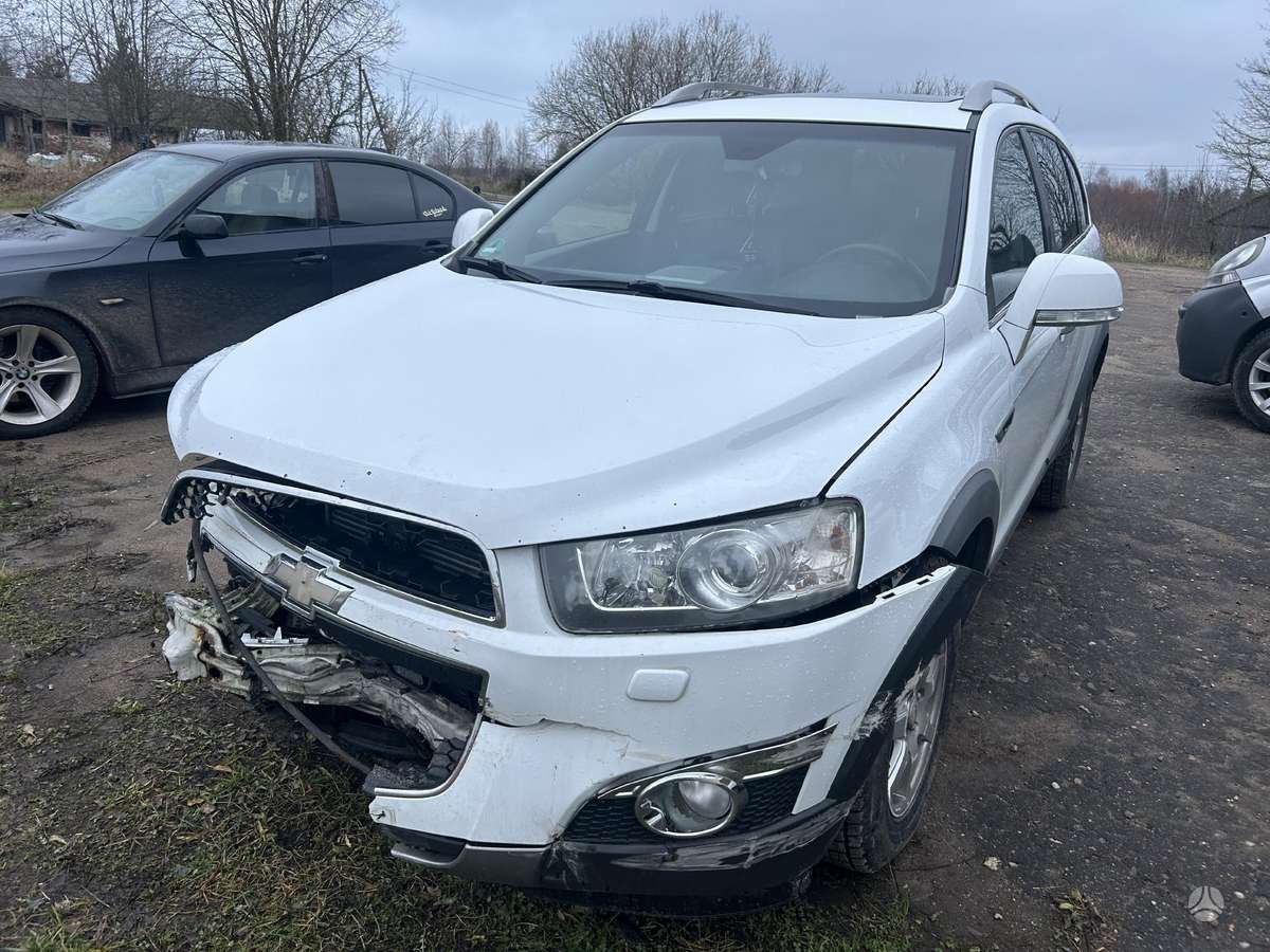 Chevrolet Captiva Dalis pristatome