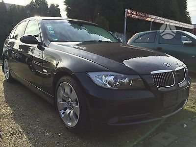 BMW 325 for parts. Bmw 325d dalimis
