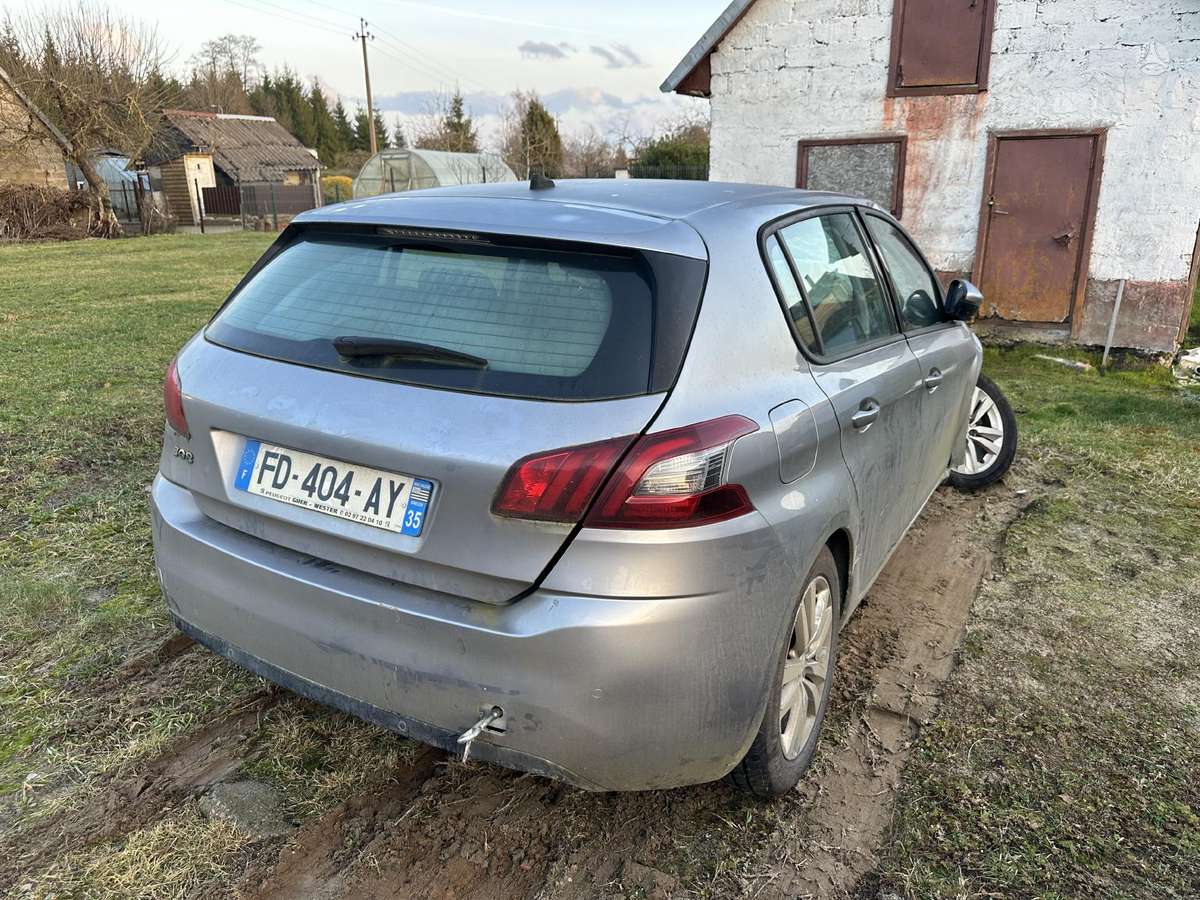 Peugeot 308 по частям