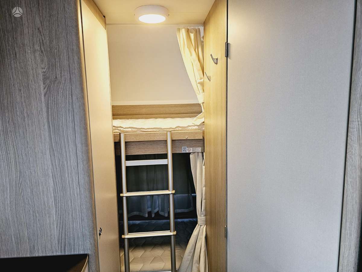 Bürstner PREMIO LIFE 415TK, кемперы