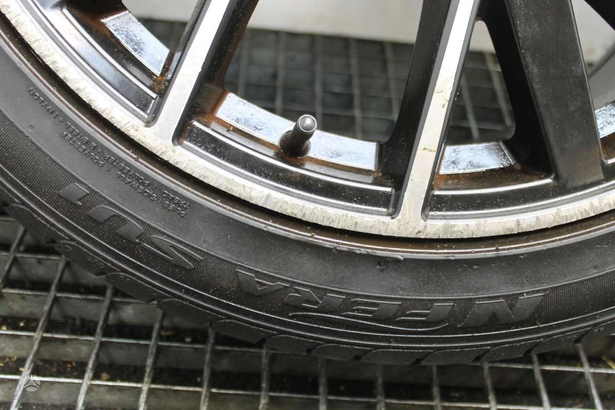 Audi, light alloy, R18