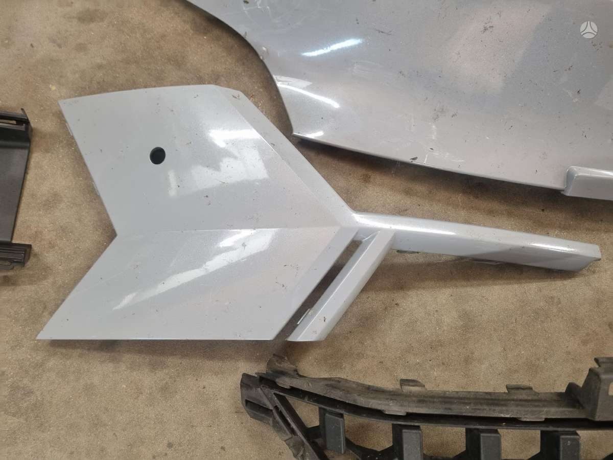 Renault Megane E-Tech bumper reinforcement, bumpers